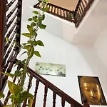 Nomad Santa Fe Penzion *