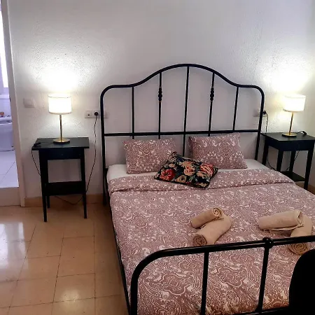 Nomad Santa Fe Гостевой дом Лас-Пальмас-де-Гран-Канария