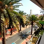Guest house Nomad Santa Fe Las Palmas de Gran Canaria