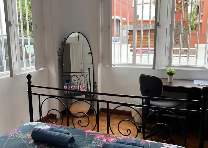 Pensión Nomad Santa Fe Las Palmas de Gran Canaria